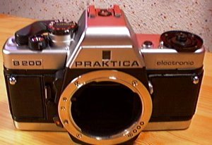 Praktica B200